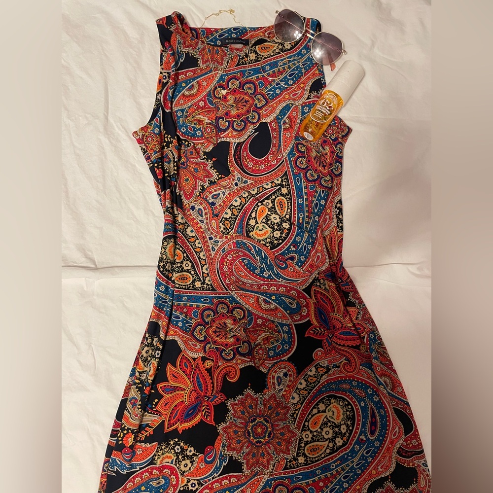 NWOT Tommy Hilfiger Paisley Cocktail Dress